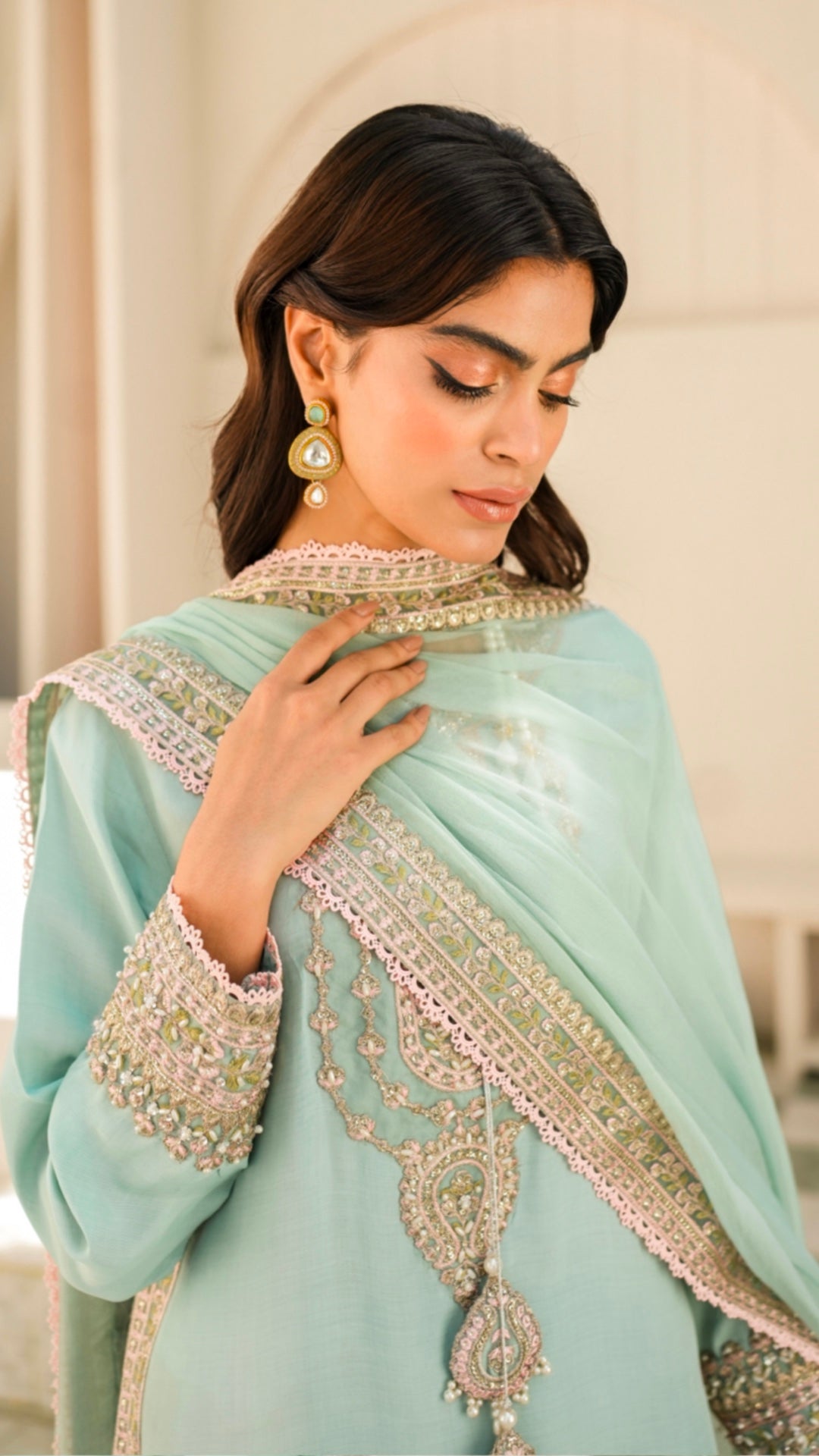 NEELOFAR